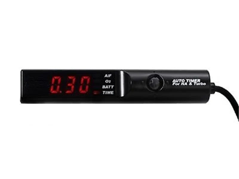 Universaali Turbo Timer / Jälkikäyttöajastin Volttimittarilla - Punainen LED